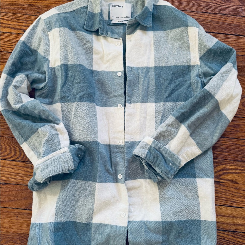 Bershka Blue and White Plaid Flannel